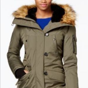 NEVER WORN Winter Coat S13 New York